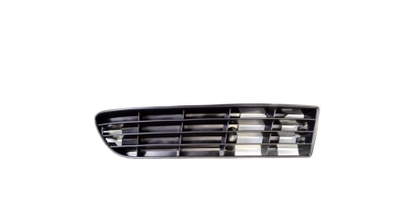 Audi-(A6) 94-97 Решетка Бампер бок.  R